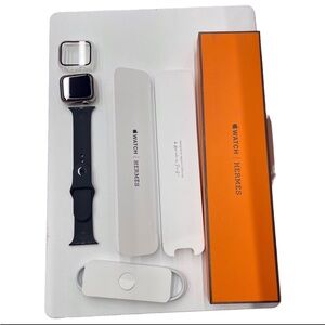 Hermes Apple Watch Series 6 44mm GPS Wifi LTE Water Resistant 50M